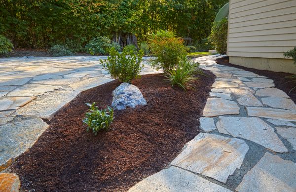 Outdoor Hardscaping in Burnsville